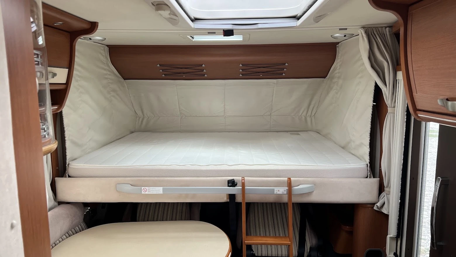 Кемпер HYMER / ERIBA B514, снимка 11 - Каравани и кемпери - 56251863