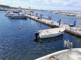 Лодка Собствено производство Рибарска лодка, снимка 1