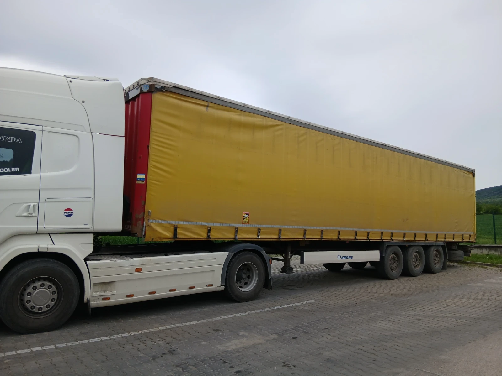 Полуремарке Krone XL