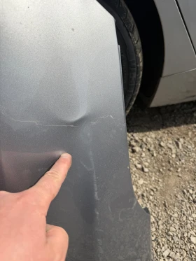 Peogeot 2008 2016г ляв калник със забележка, снимка 2