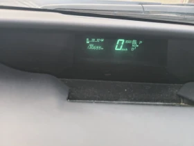 Toyota Auris 1.5I hibrid, снимка 13