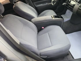 Toyota Auris 1.5I hibrid, снимка 8