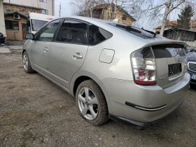 Toyota Auris 1.5I hibrid, снимка 4