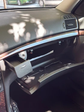 Mercedes-Benz E 200, снимка 7