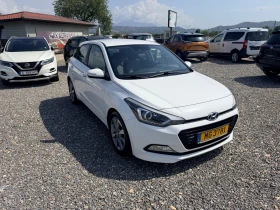 Hyundai I20 1.0 Navi * Camera * Climatronic, снимка 2