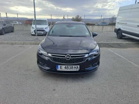 Opel Astra Sports Tourer, снимка 1