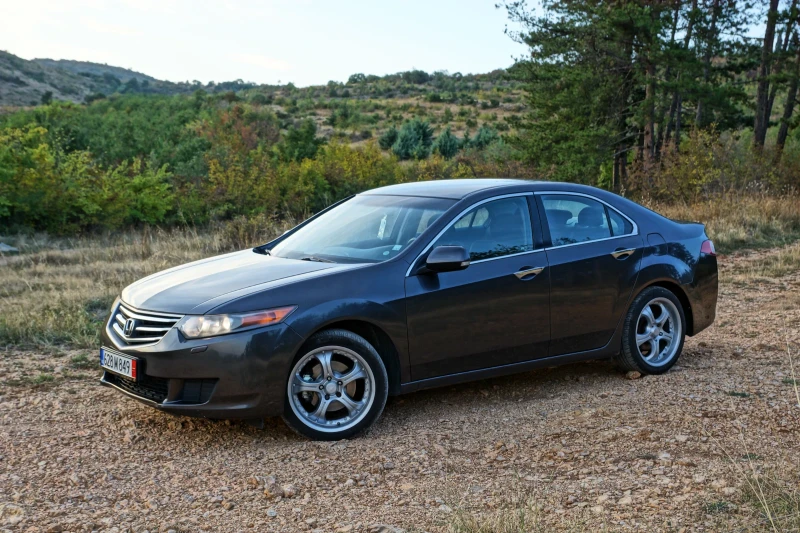 Honda Accord 2.0i-VTEC, снимка 5 - Автомобили и джипове - 47349704