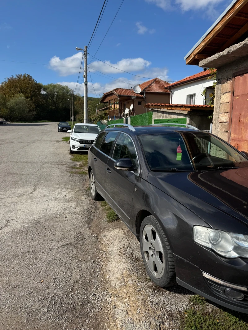 VW Passat, снимка 2 - Автомобили и джипове - 47555609