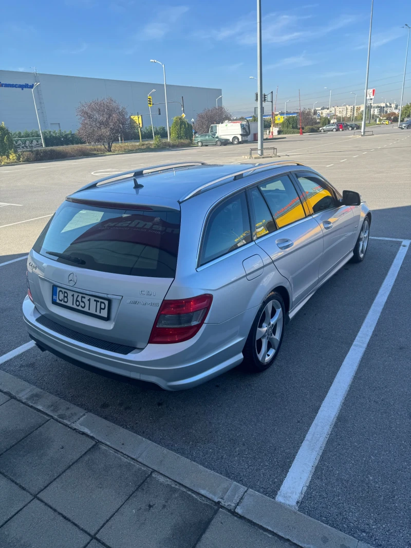 Mercedes-Benz C 220, снимка 5 - Автомобили и джипове - 47593183