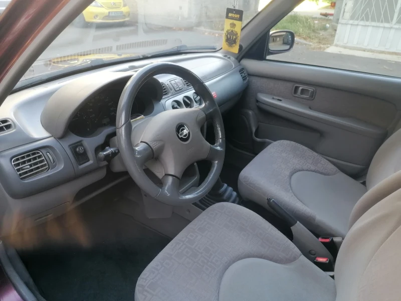 Nissan Micra 1, 0i 16v , снимка 5 - Автомобили и джипове - 47710329