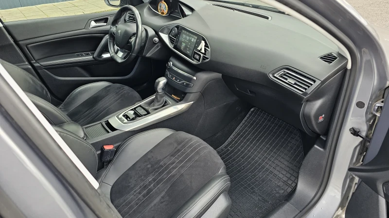 Peugeot 308, снимка 8 - Автомобили и джипове - 52397145