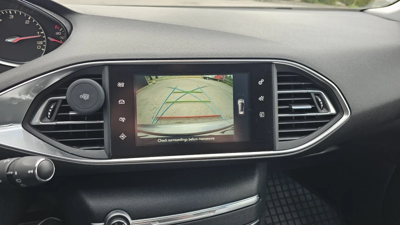 Peugeot 308, снимка 12 - Автомобили и джипове - 52397145