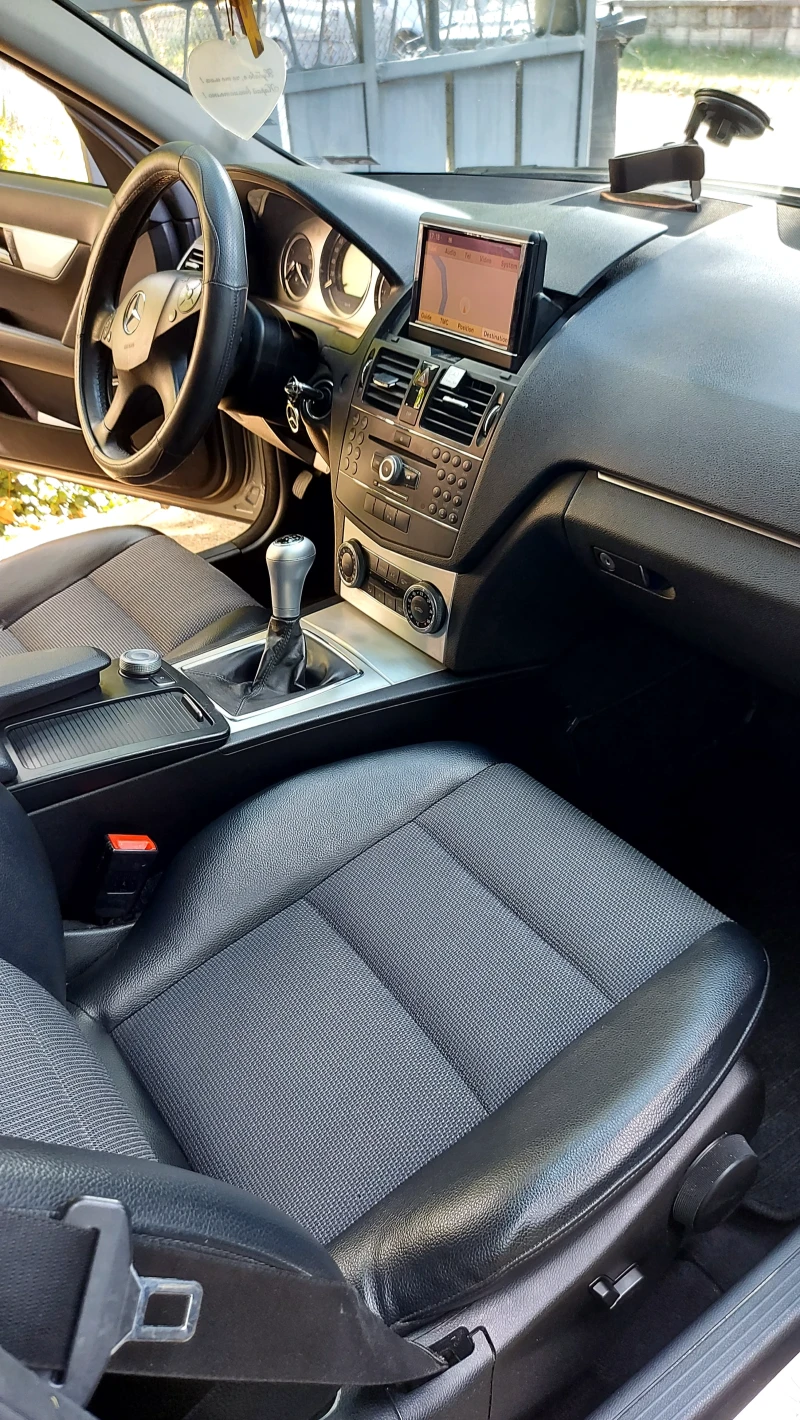 Mercedes-Benz C 220 2.2 170 navi, снимка 6 - Автомобили и джипове - 51847662