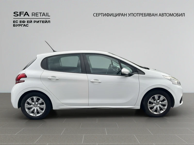 Peugeot 208, снимка 6 - Автомобили и джипове - 52223022