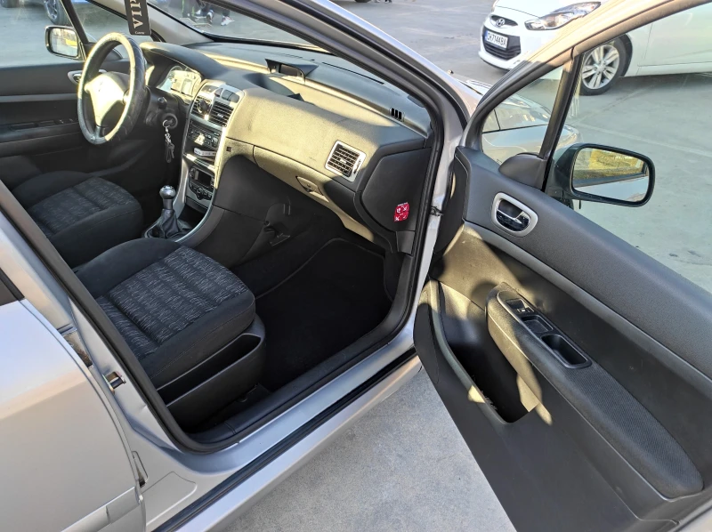Peugeot 307, снимка 10 - Автомобили и джипове - 52368432