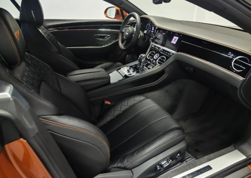 Bentley Continental gt 4.0 V8 AWD, снимка 5 - Автомобили и джипове - 53373179