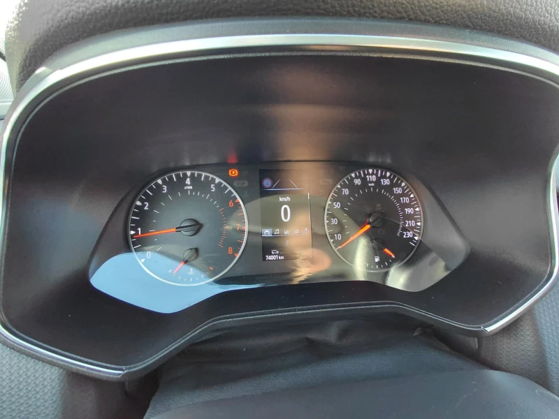 Renault Clio  1.0TCe/91к.с /Газ/Бензин/Equilibre, снимка 11 - Автомобили и джипове - 53505555