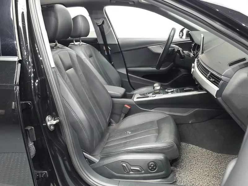 Audi A4 2.0 Tdi Premium, снимка 11 - Автомобили и джипове - 53681699