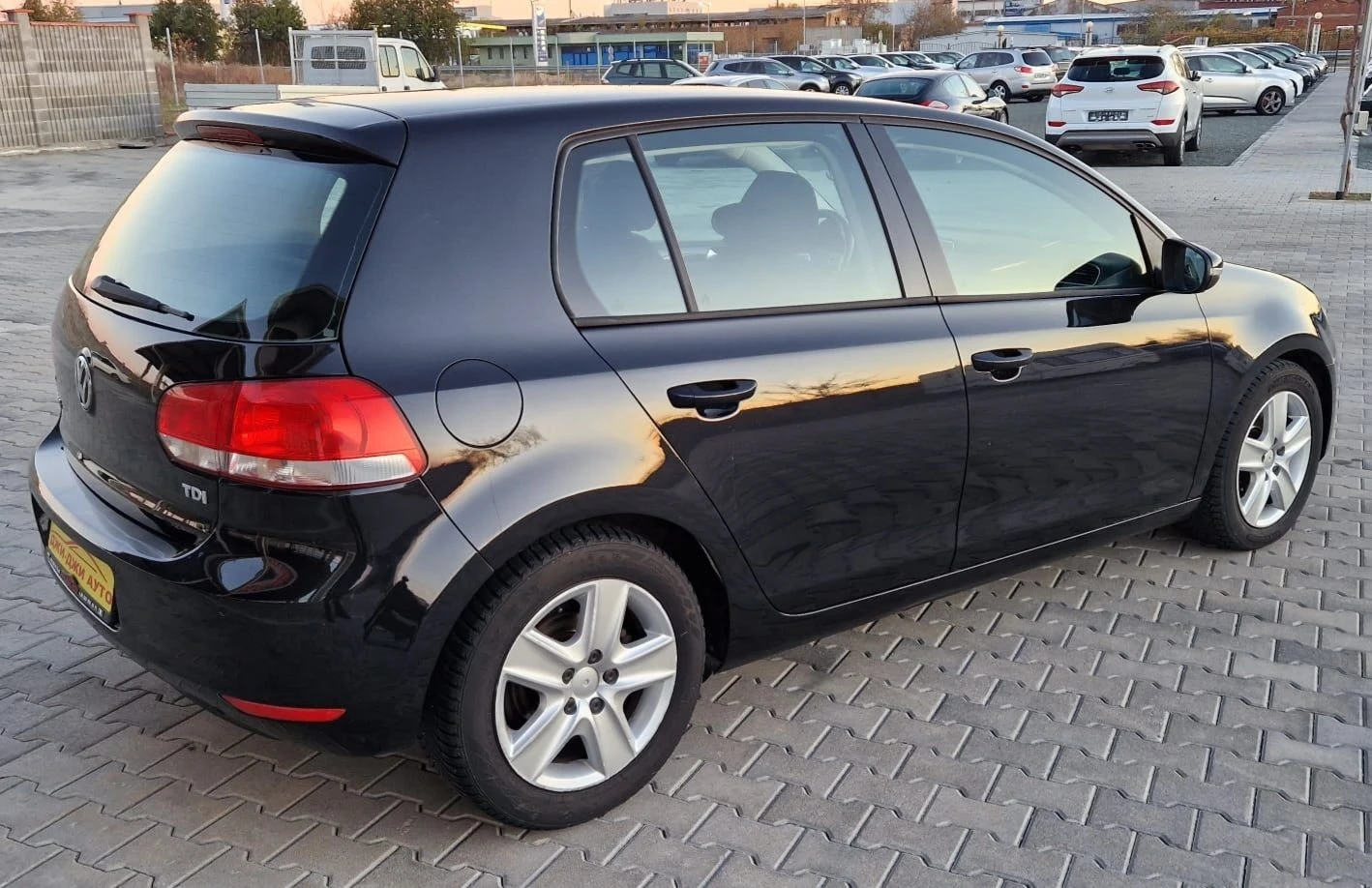 VW Golf 2.0 TDI 110k.c - изображение 4