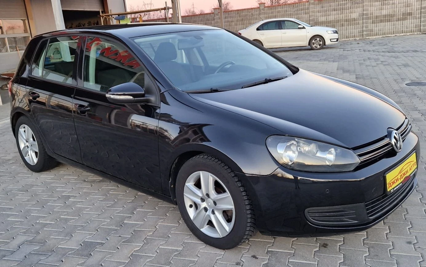 VW Golf 2.0 TDI 110k.c - изображение 3