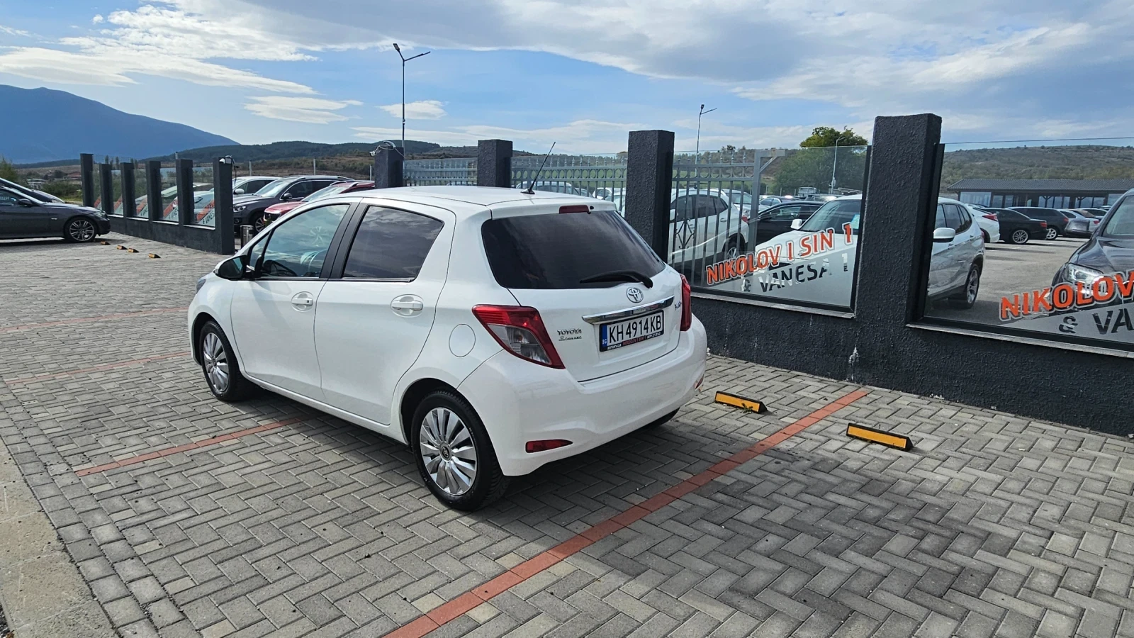 Toyota Yaris 1.0i---NAVI-KAMERA - изображение 5