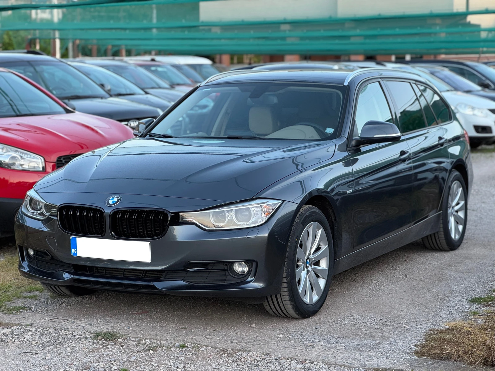 BMW 320 2.0d xDrive/NAVI - изображение 2