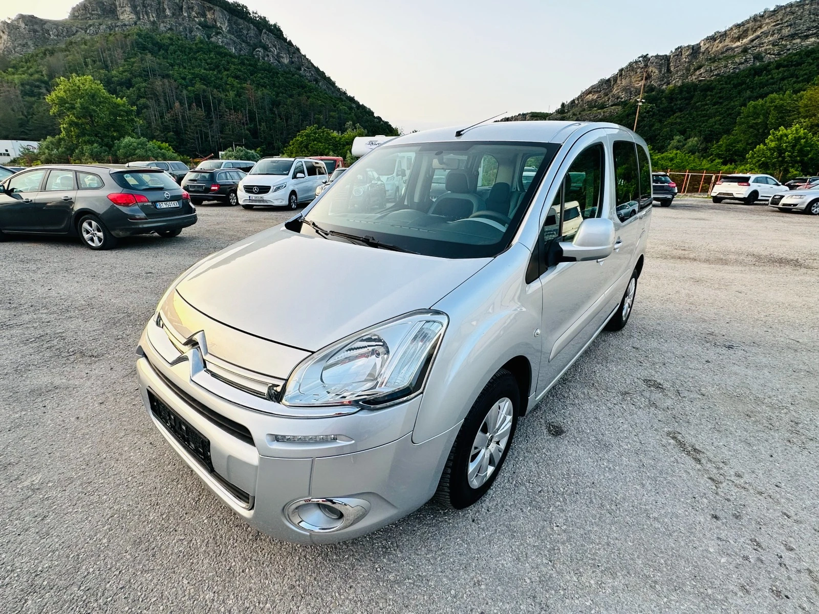 Citroen Berlingo 1.6 HDI MULTISPACE - изображение 7