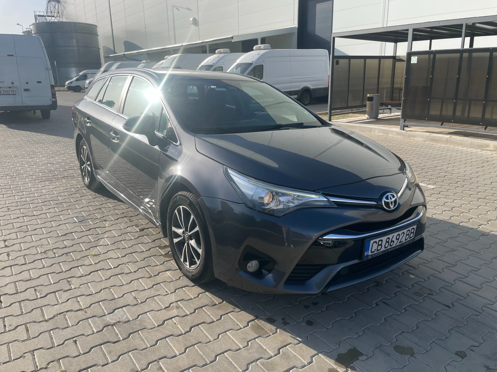 Toyota Avensis  - изображение 4