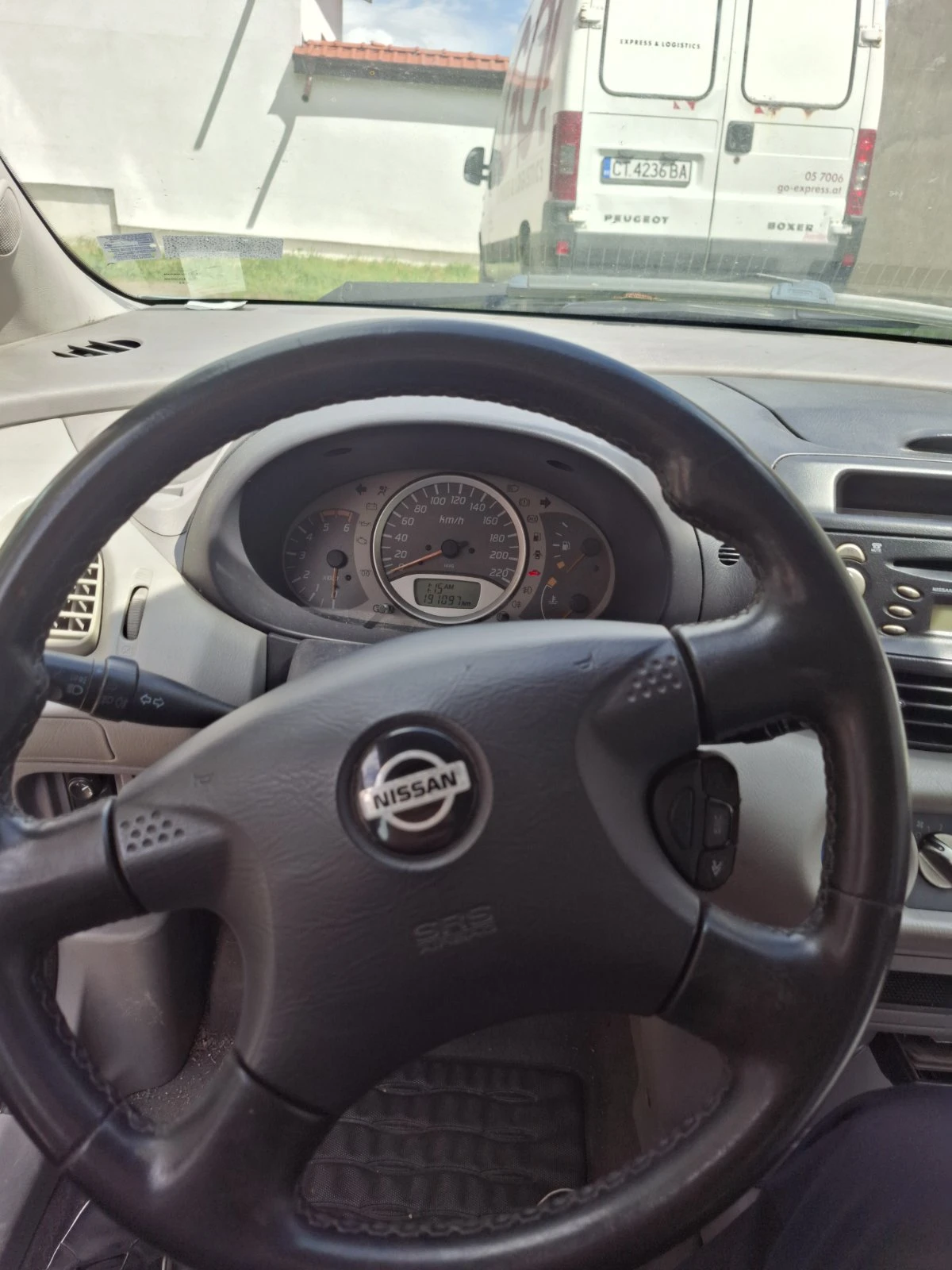 Nissan Almera tino  - изображение 9