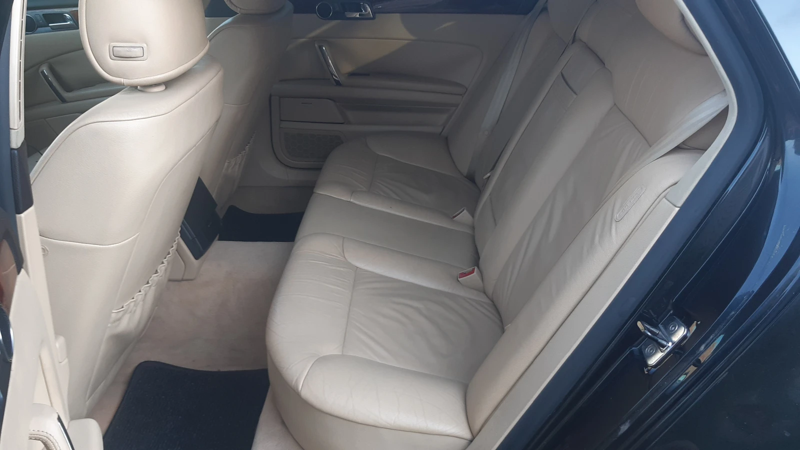 VW Phaeton 3.2 - изображение 9