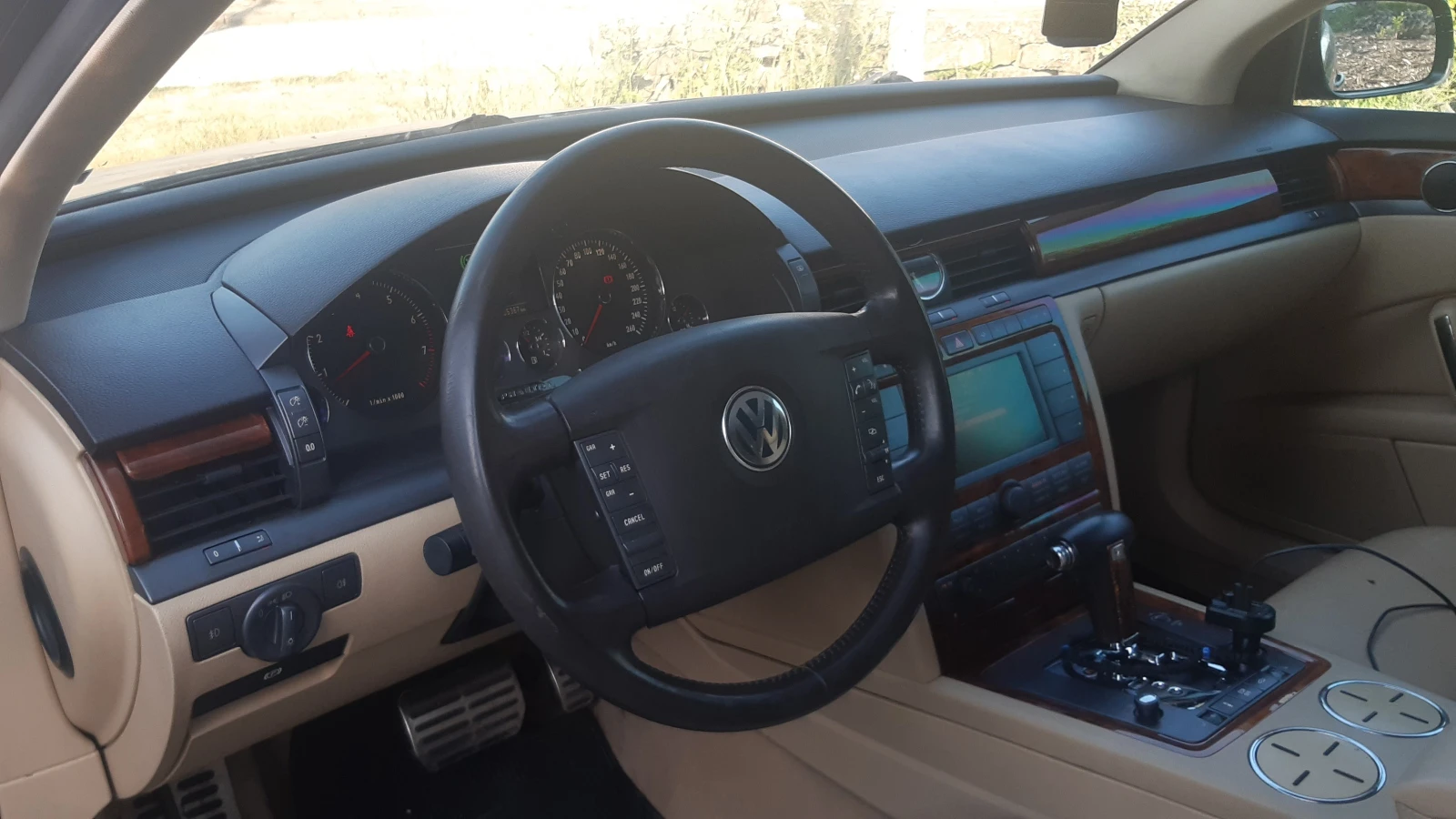 VW Phaeton 3.2 - изображение 6