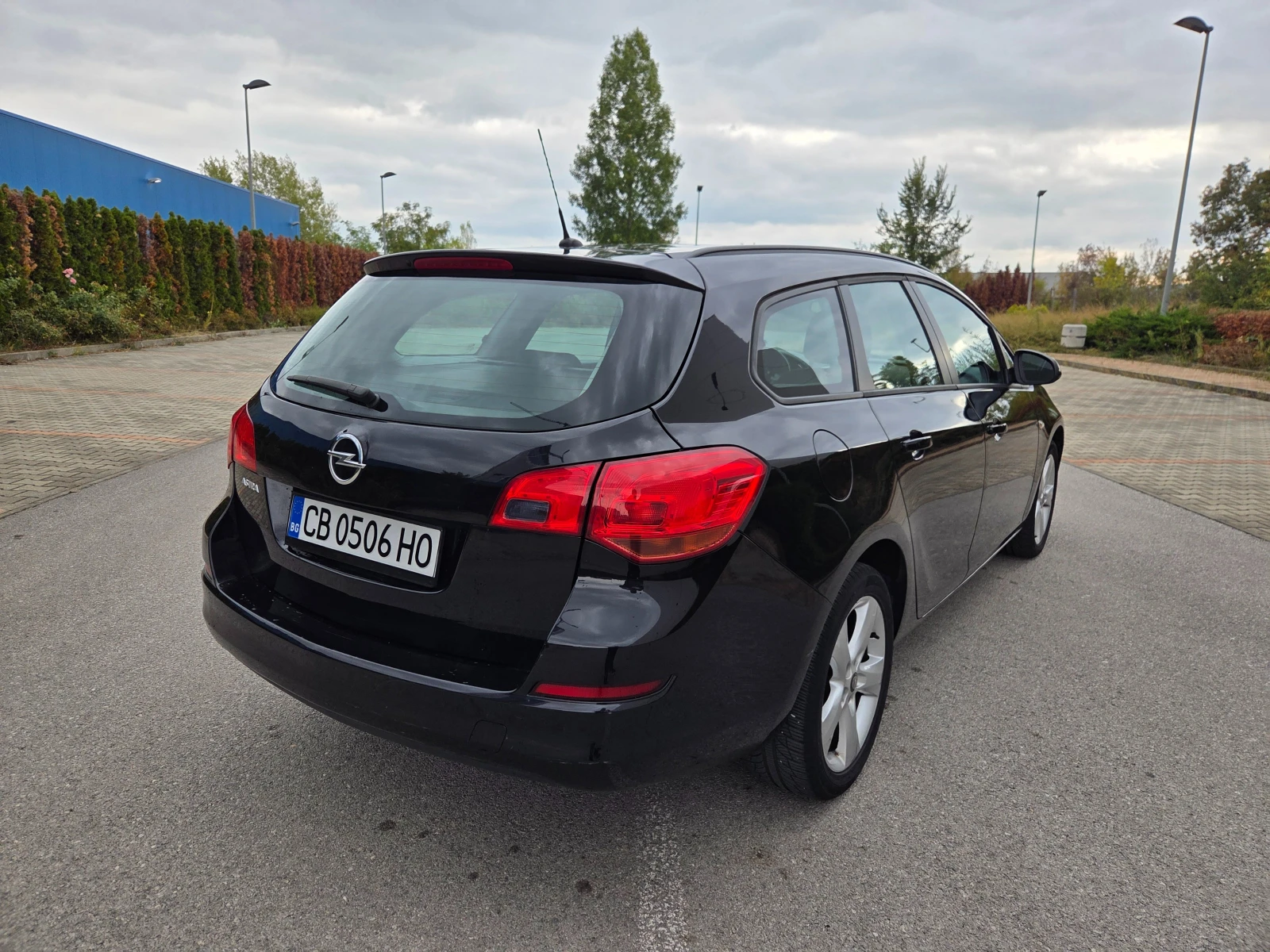 Opel Astra 1.6i Газ инж. 120хил.км. УНИКАТ - изображение 6