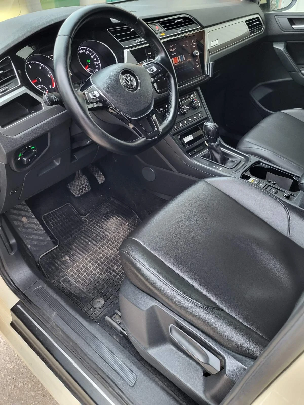 VW Touran 2000td - изображение 8