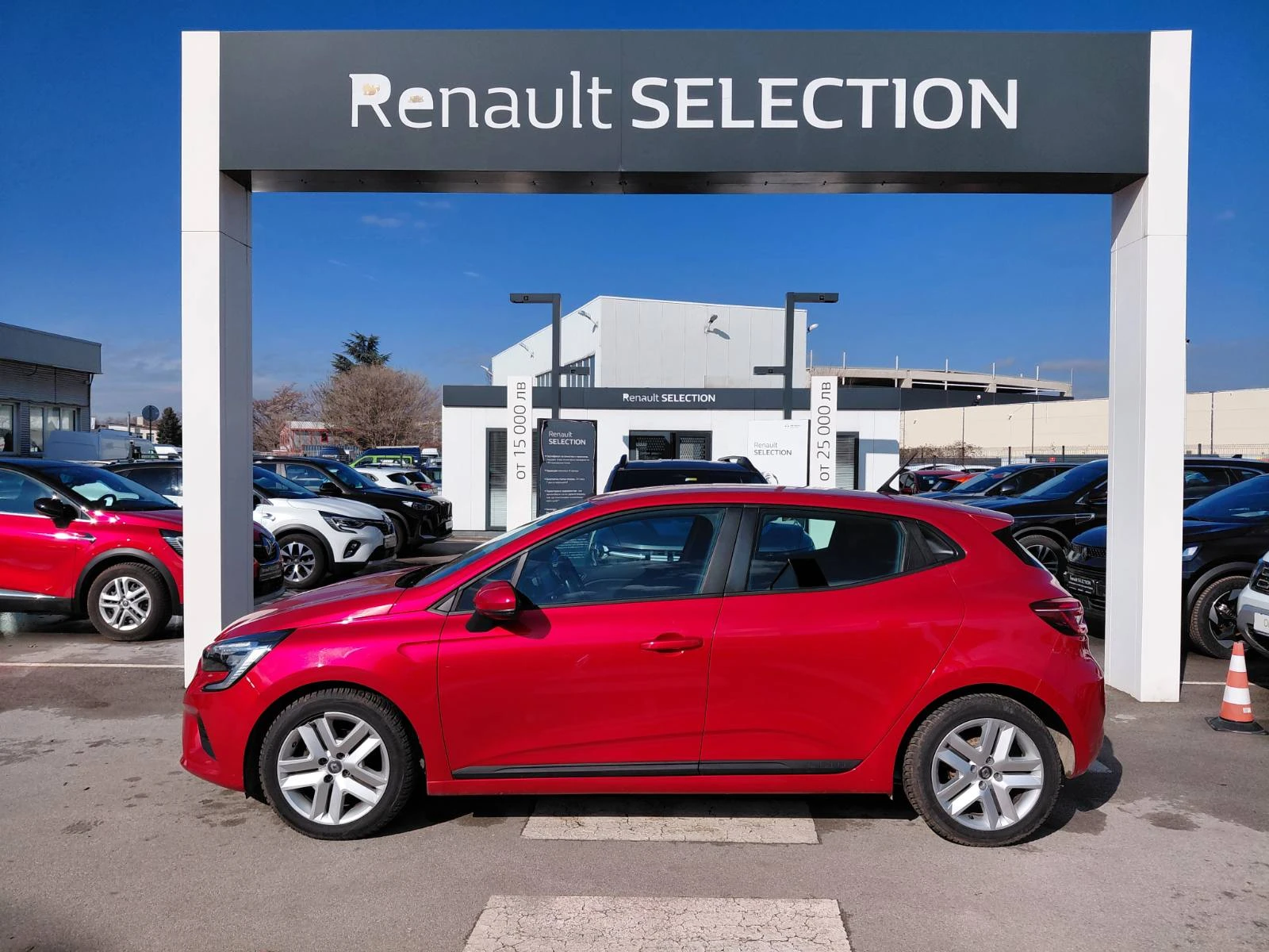 Renault Clio  1.0TCe/91к.с /Газ/Бензин/Equilibre - изображение 4
