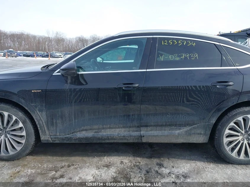 Audi E-Tron SPORTBACK, снимка 14 - Автомобили и джипове - 53942846