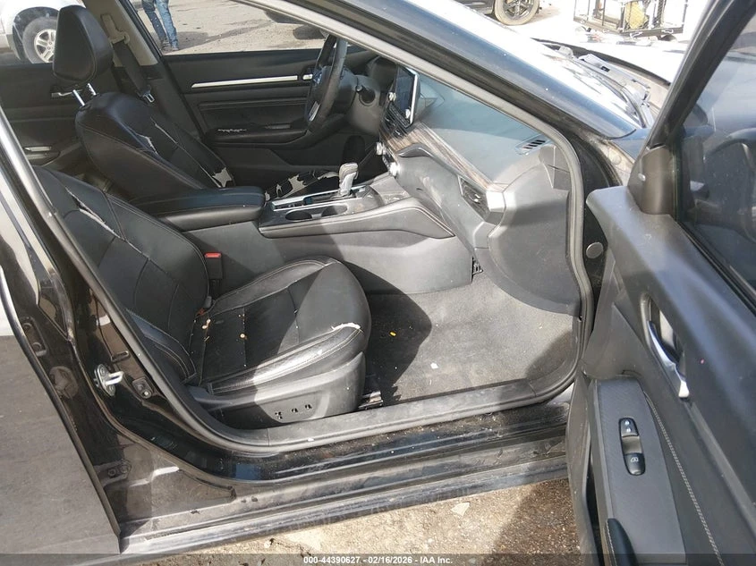 Nissan Altima 2.5L I-4 DI, DOHC, VVT, 182HP Front Wheel Drive | Mobile.bg � ����������� 5