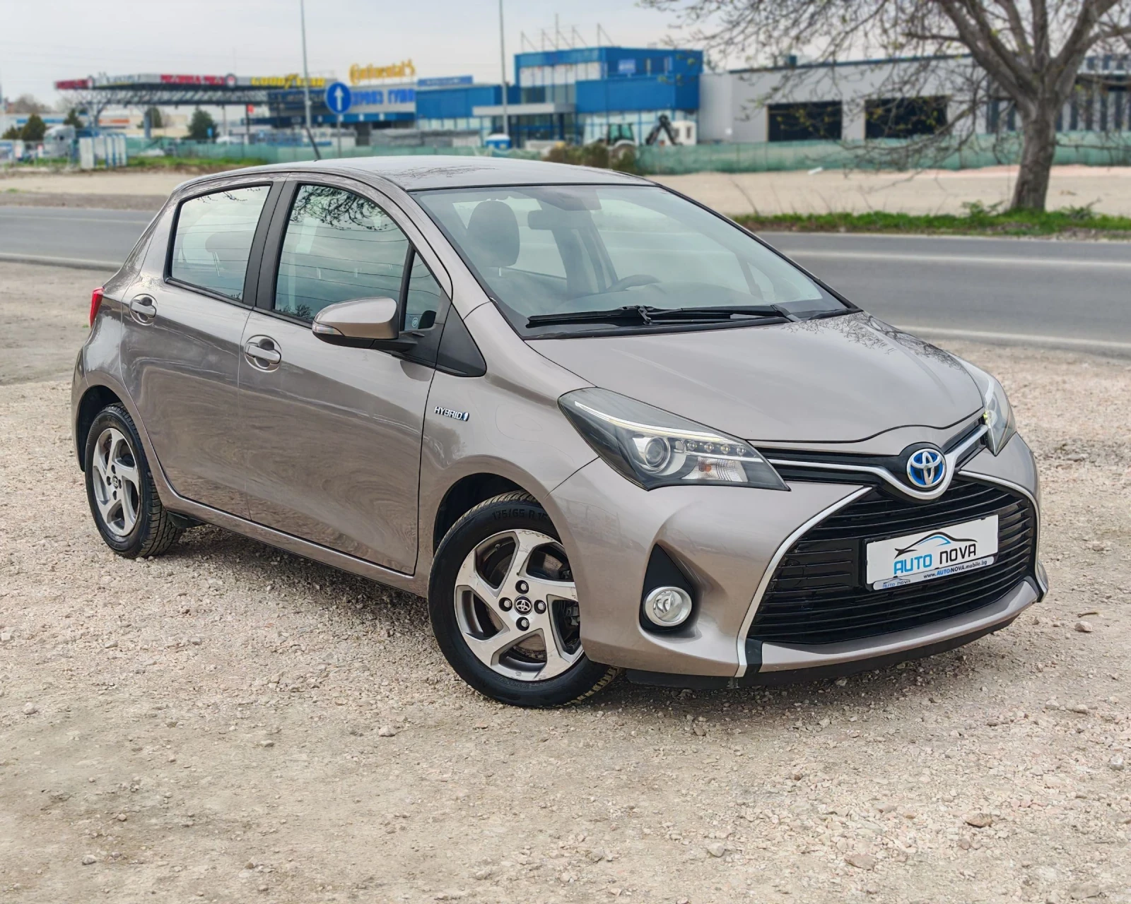 Toyota Yaris 1.5 100 �.�. ������!�������!  | Mobile.bg � ����������� 1