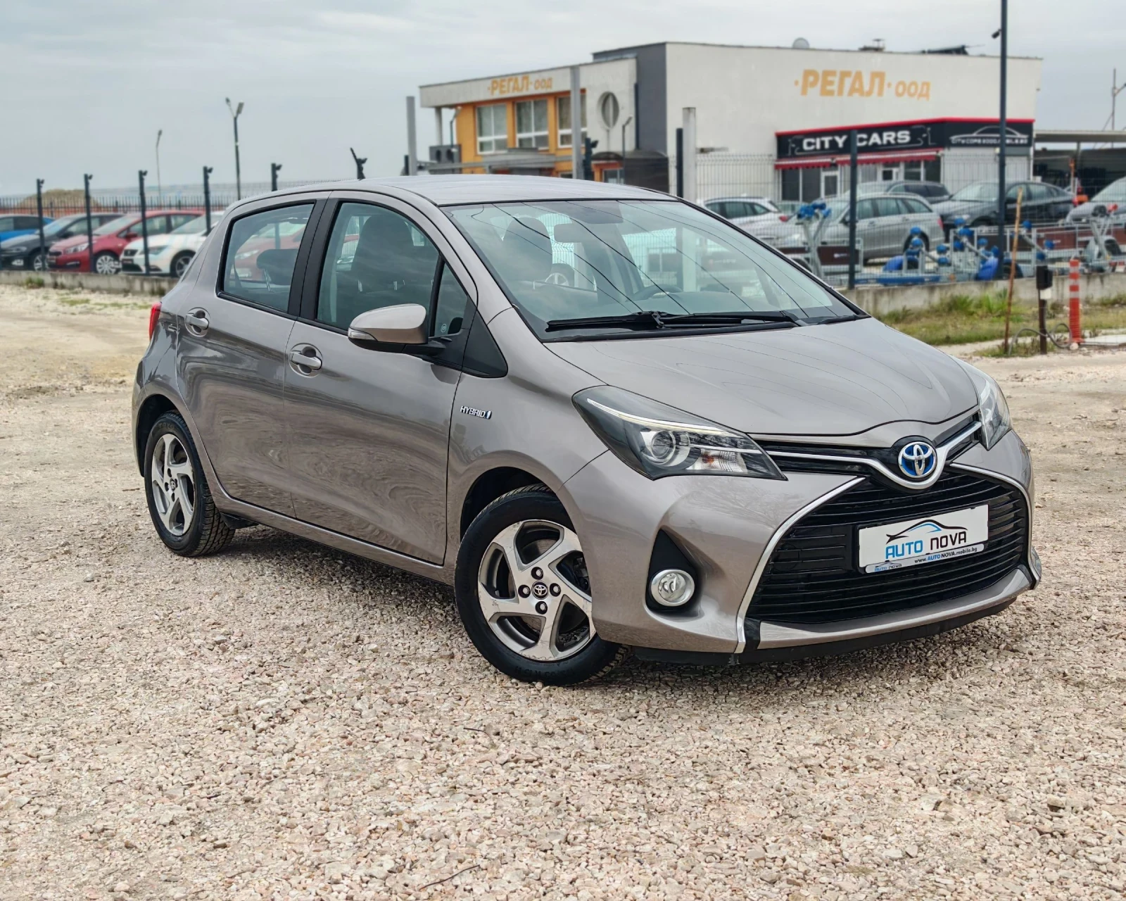 Toyota Yaris 1.5 100 �.�. ������!�������!  | Mobile.bg � ����������� 16
