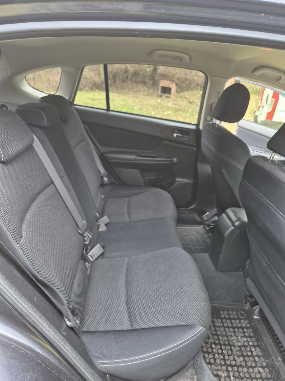 Subaru XV, снимка 9 - Автомобили и джипове - 54325621