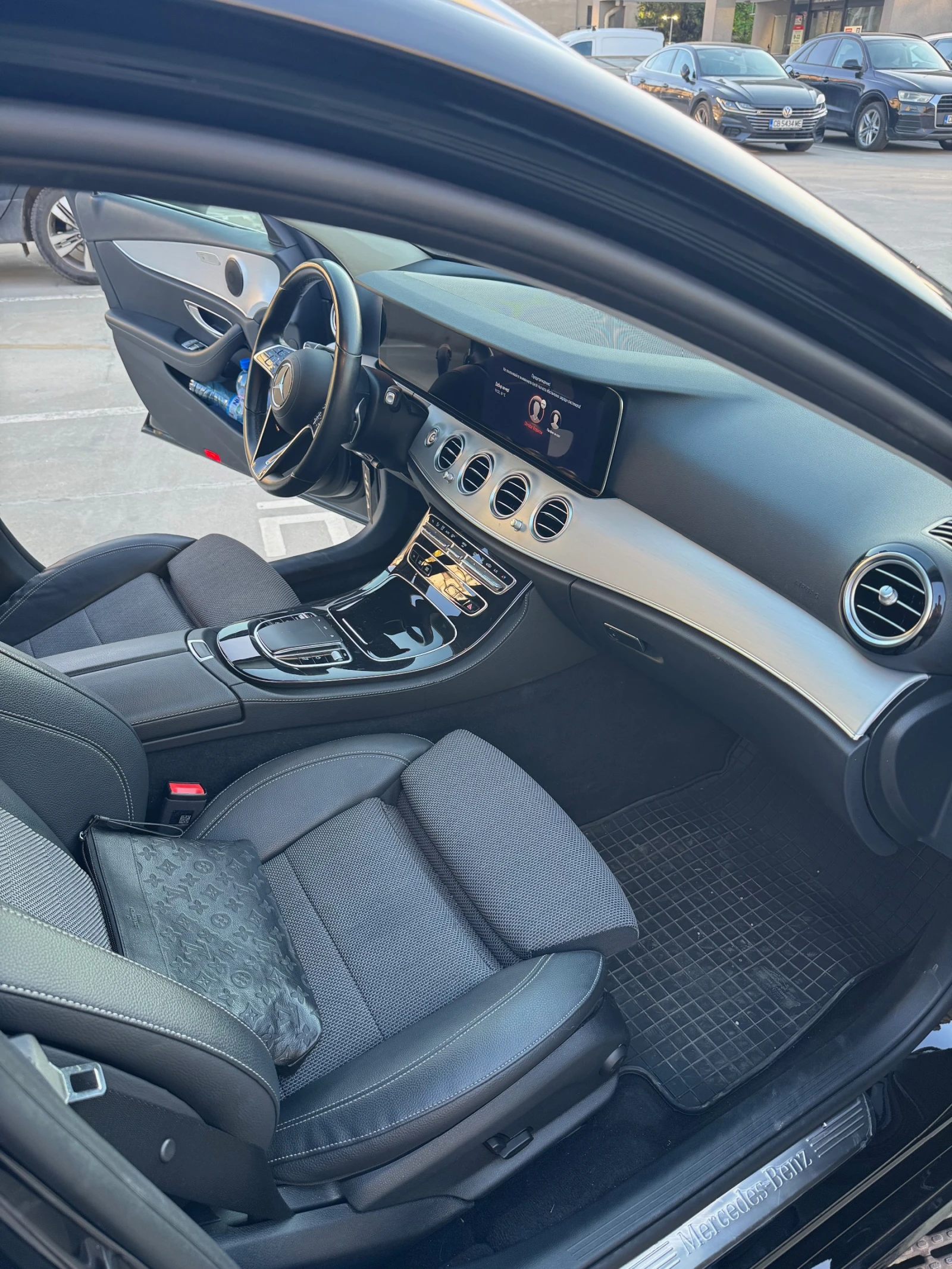 Mercedes-Benz E 300 E, снимка 7 - Автомобили и джипове - 54437997