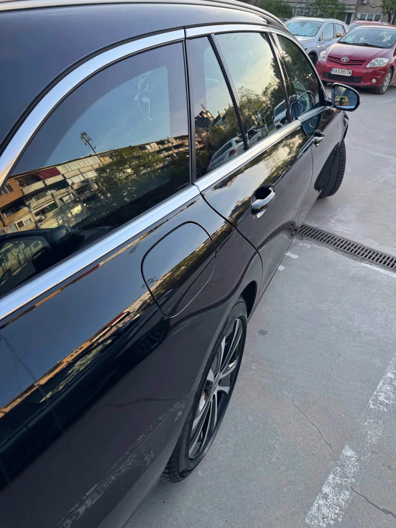 Mercedes-Benz E 300 E, снимка 9 - Автомобили и джипове - 54437997