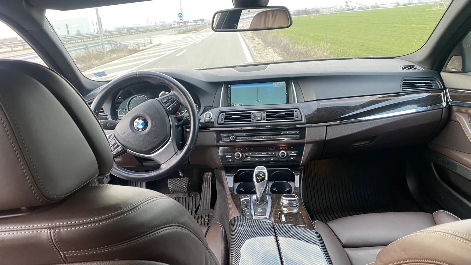 BMW 535 XDrive A90 / Luxury Model , снимка 7 - Автомобили и джипове - 54478464