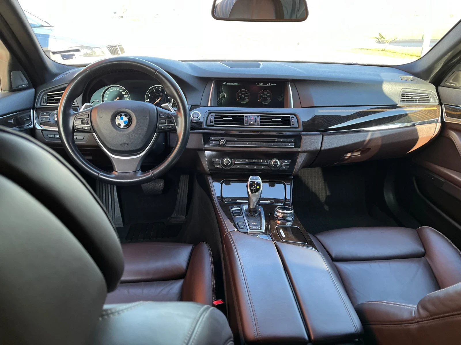 BMW 535 XDrive A90 / Luxury Model , снимка 2 - Автомобили и джипове - 54478464