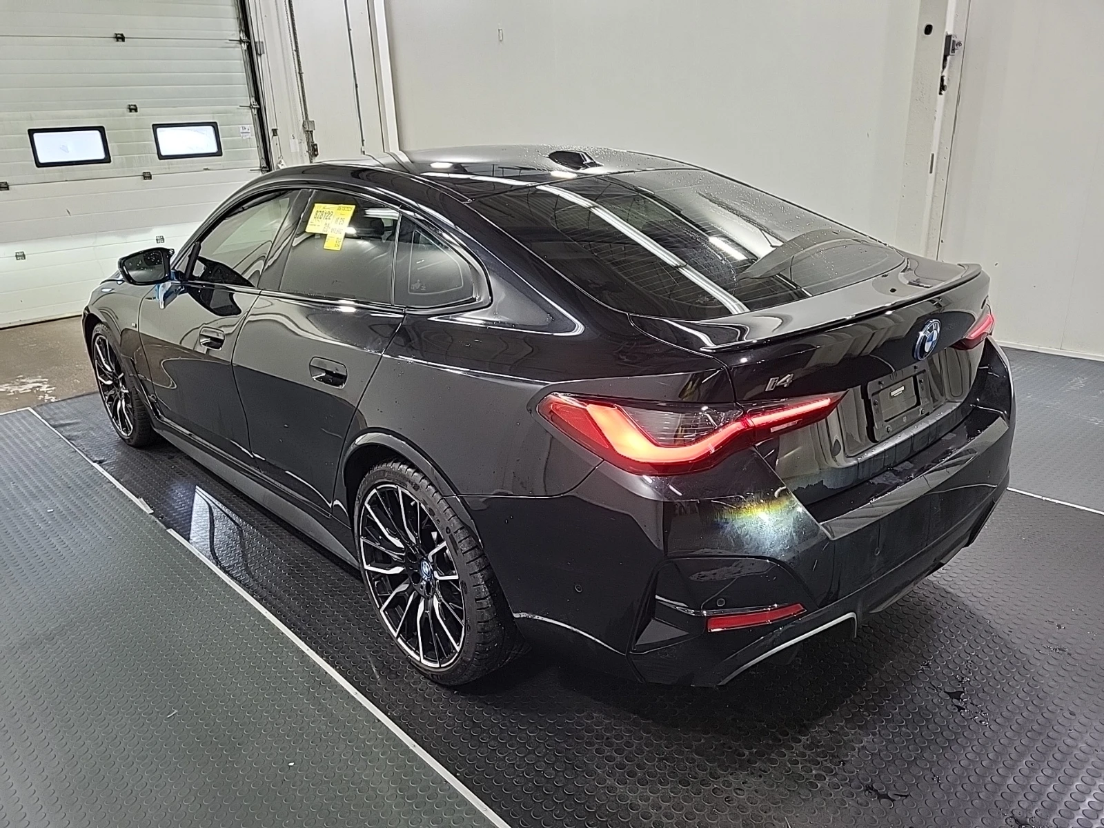 BMW i4 M50 xDrive | Mobile.bg � ����������� 4