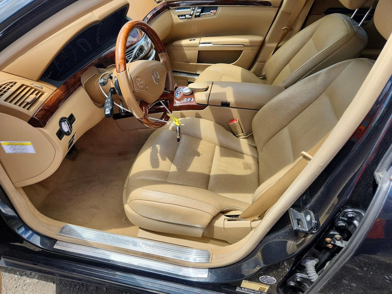 Mercedes-Benz S 500 AMG* 4MATIC* Harman Kardon* Обдухване* Масаж, снимка 8 - Автомобили и джипове - 54738911