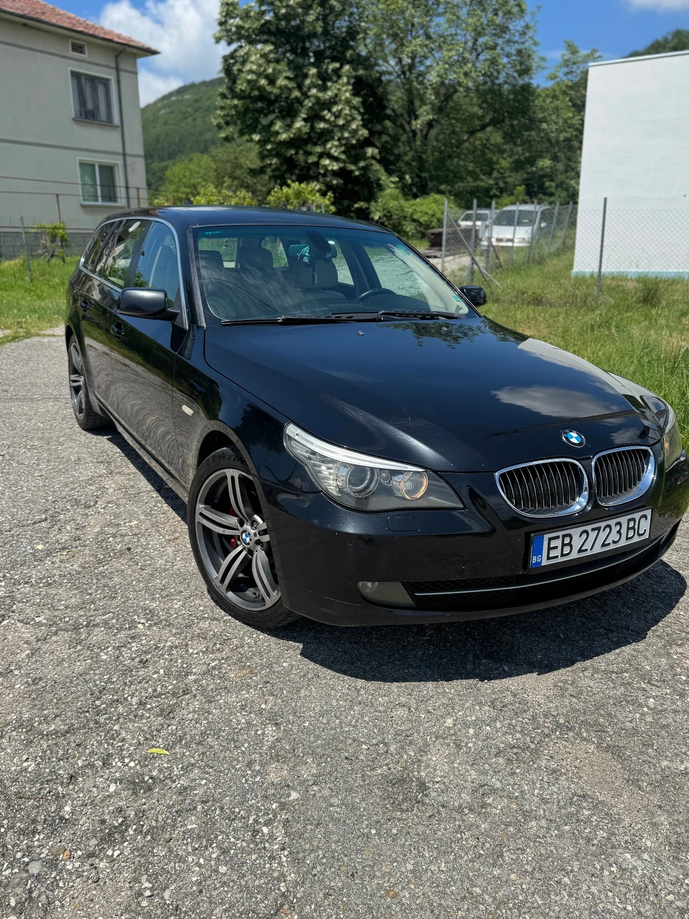 BMW 530 530xd, снимка 2 - Автомобили и джипове - 54889424