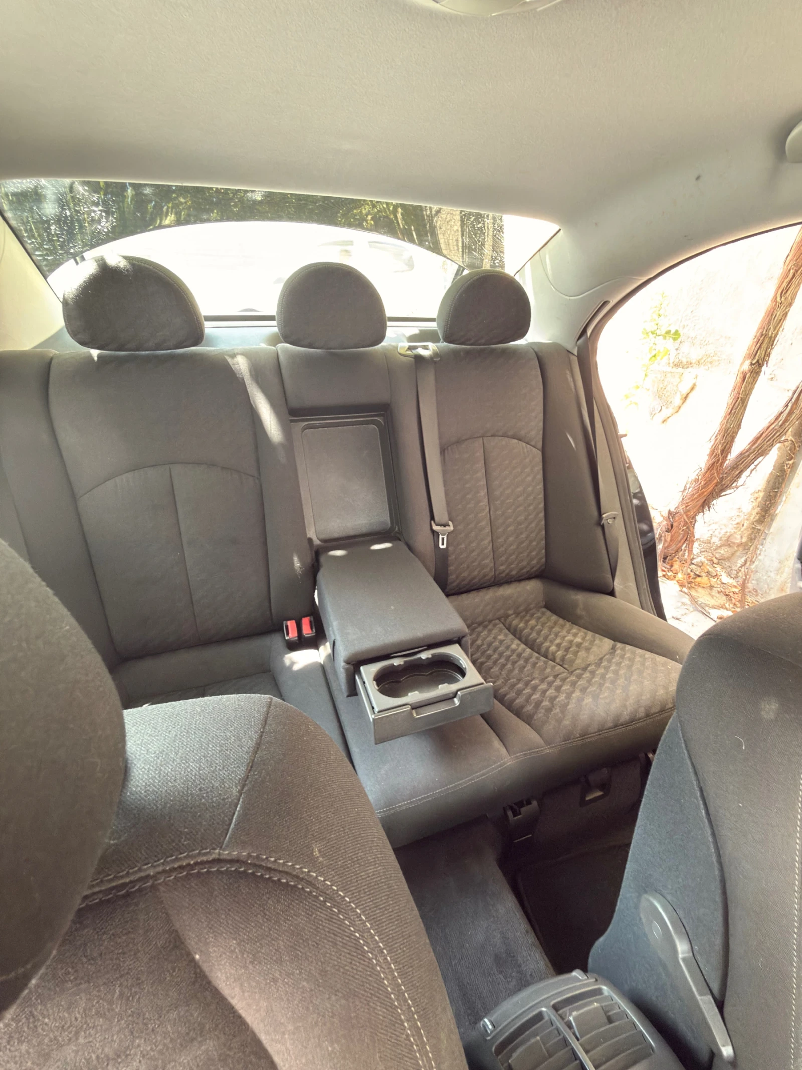 Mercedes-Benz E 200, снимка 8 - Автомобили и джипове - 55249754