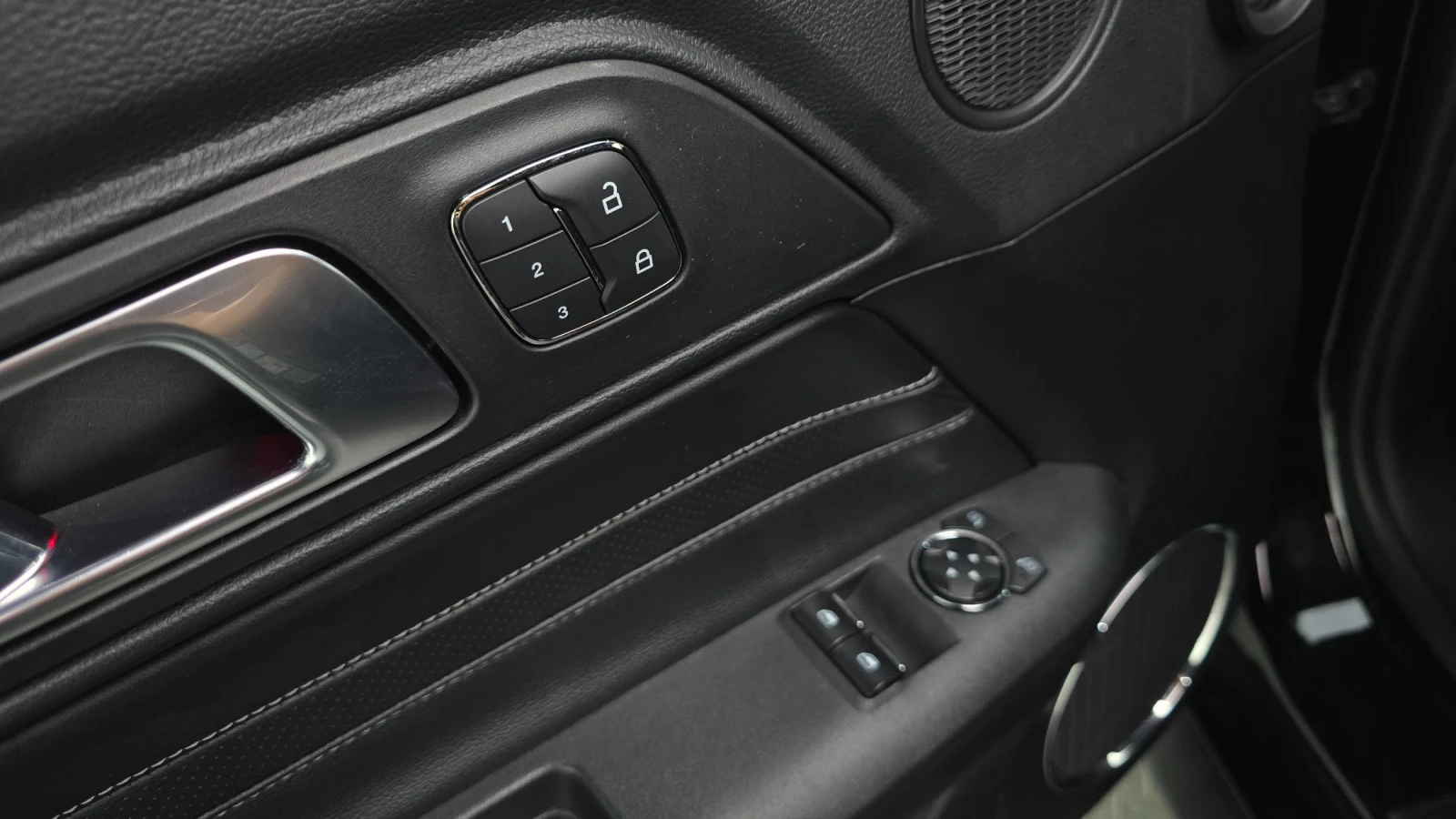 Ford Mustang 2.3 EcoBoost | Mobile.bg � ����������� 14