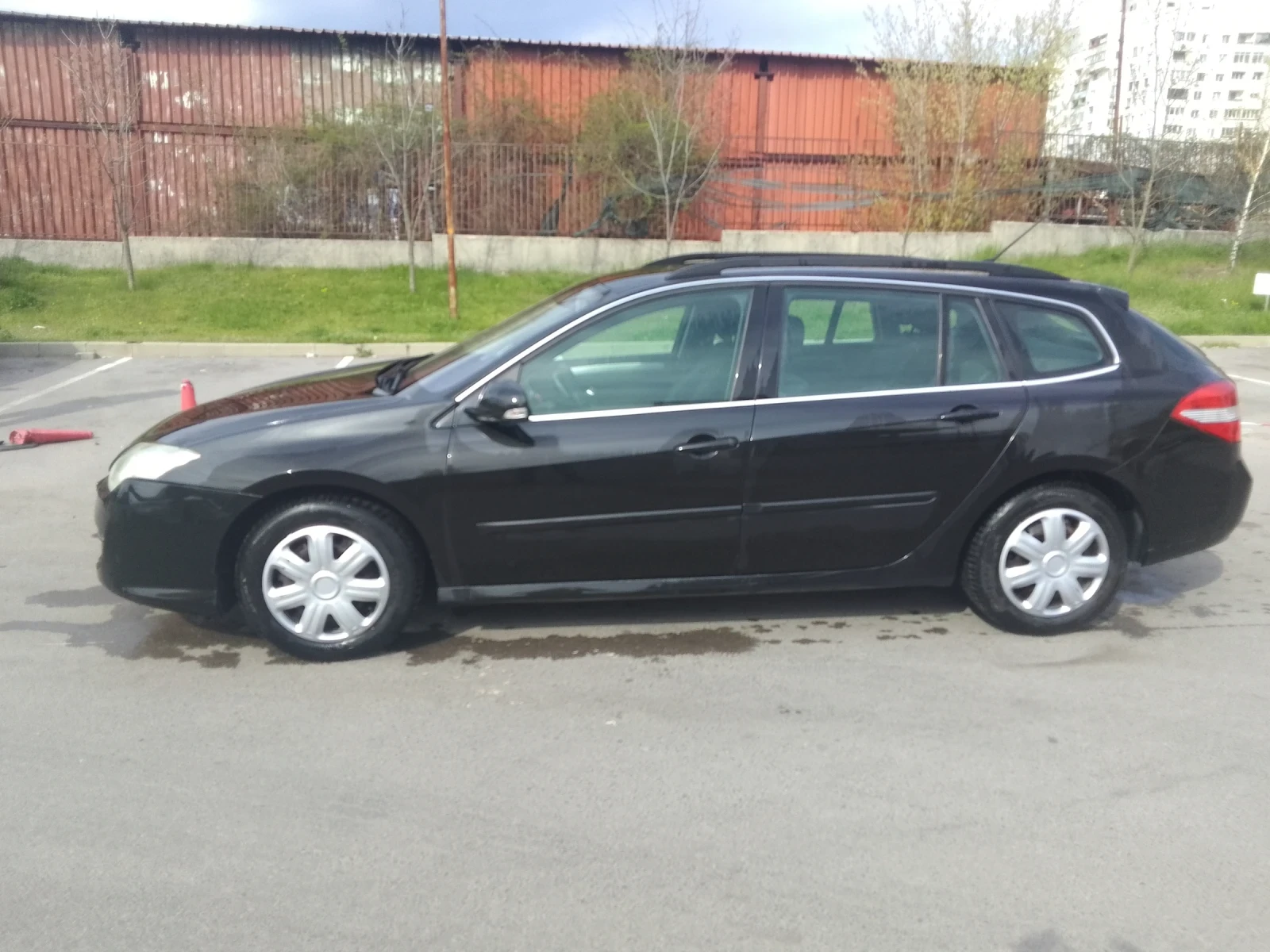 Renault Laguna 3, снимка 2 - Автомобили и джипове - 55513249