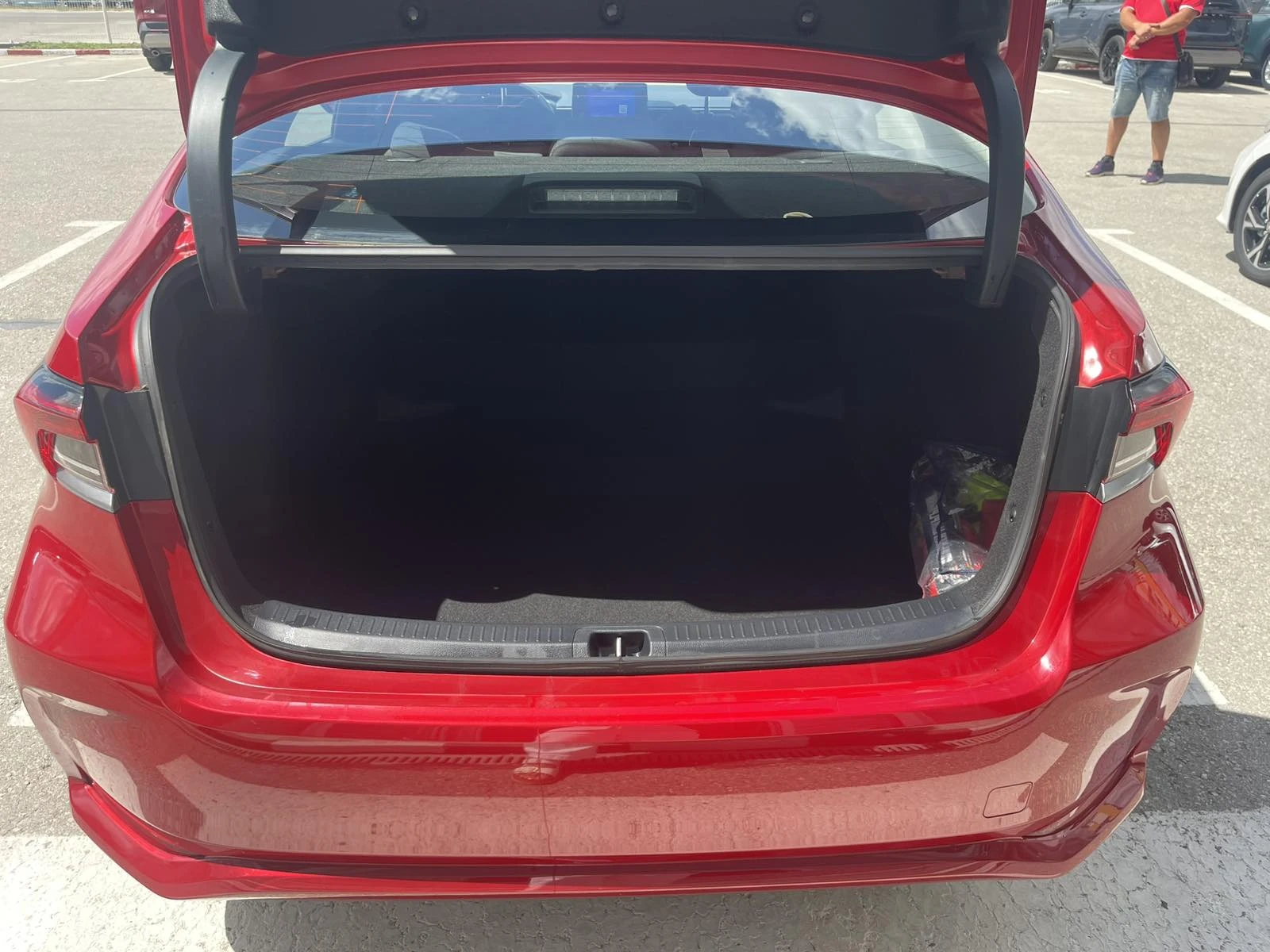 Toyota Corolla 1.8 HEV Comfort, снимка 6 - Автомобили и джипове - 55690604